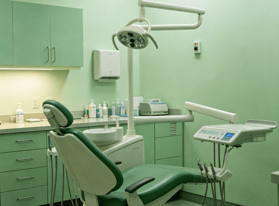 China dental care implants and veneers package